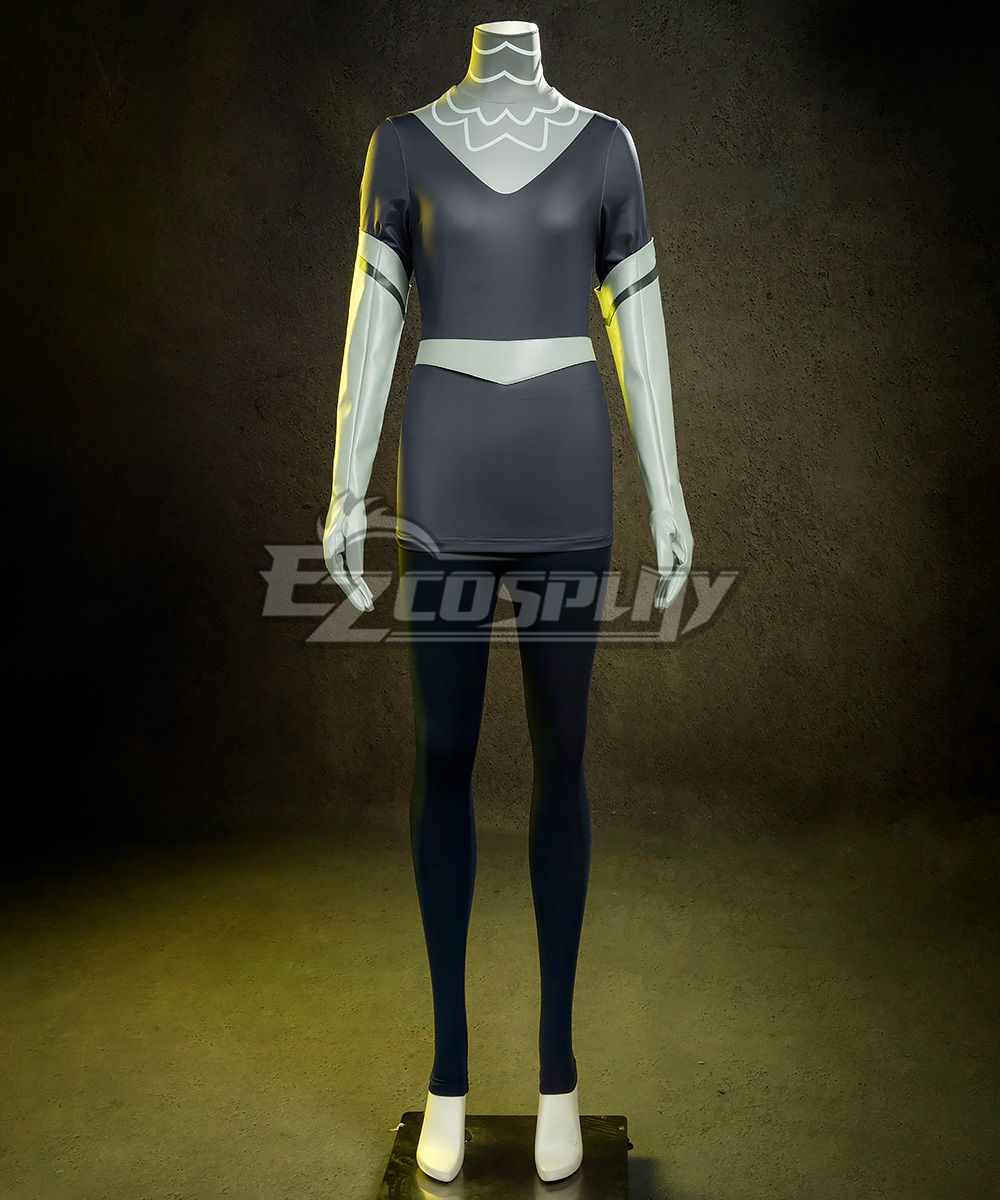 Close-up front shot of EZcosplay Lute cos uniform, clear display of neck decoration, arm guard stripes and waist belt structure