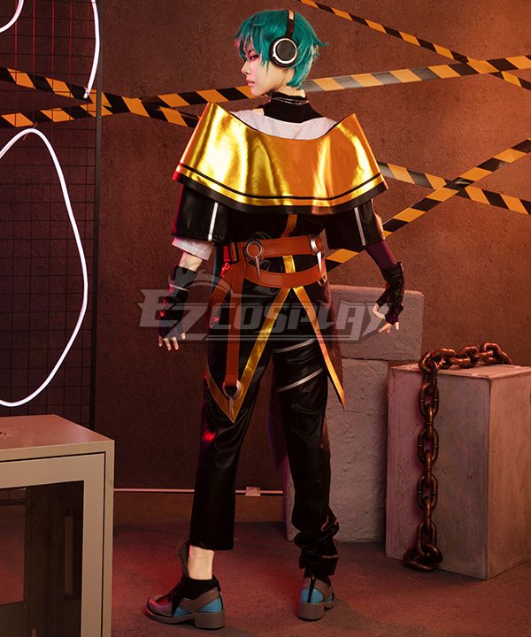 Back view of Heartsteel Aphelios cosplay costume, Ezcosplay model photo
