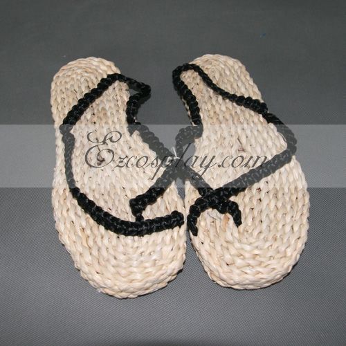 Hand‑woven straw sandals for Luffy cosplay, natural straw material with black woven straps