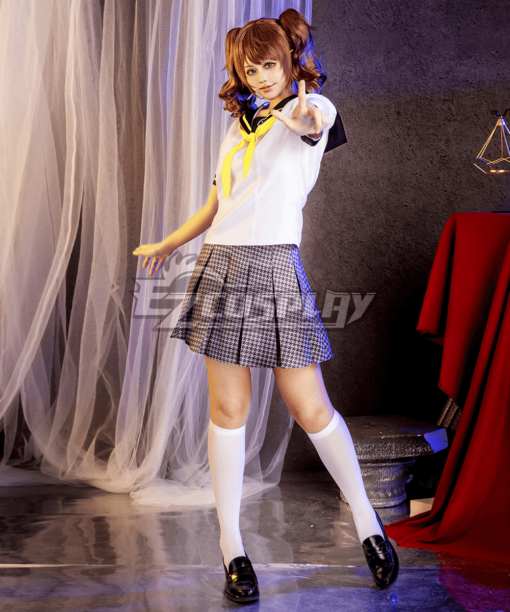 Full-body studio model shot of Rise Kujikawa short-sleeve summer sailor school uniform cosplay